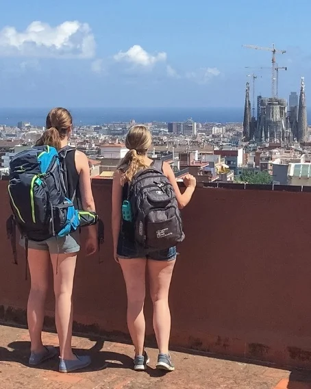 Backpackers-2.jpg