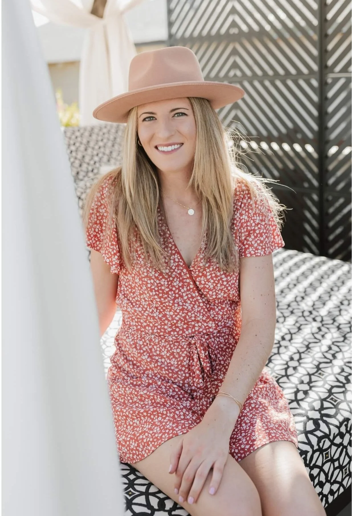 showit+and+squarespace+website+designer+-+Lauren+headshot+2.jpg