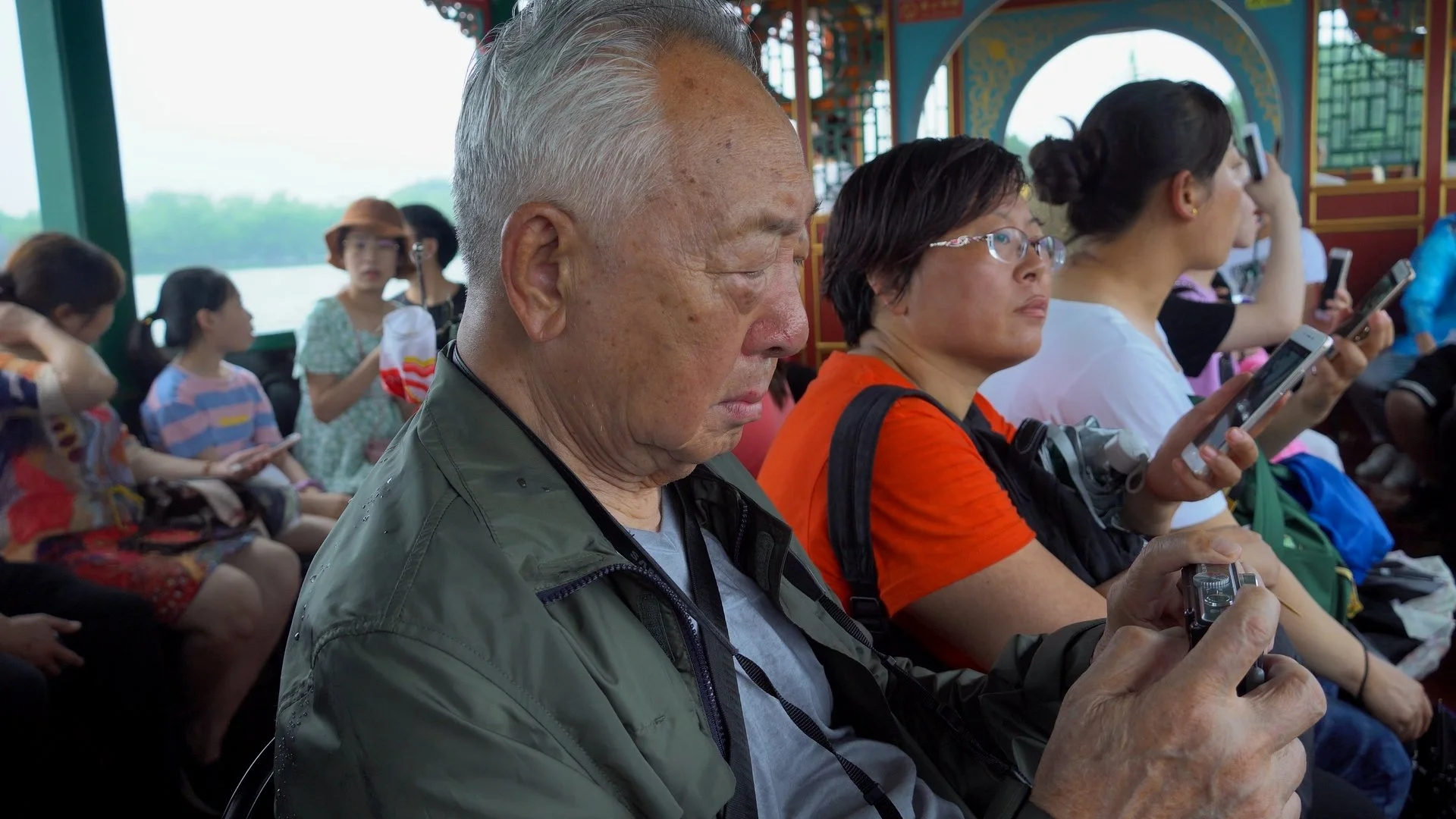 DadTourist_1.438.1.jpg