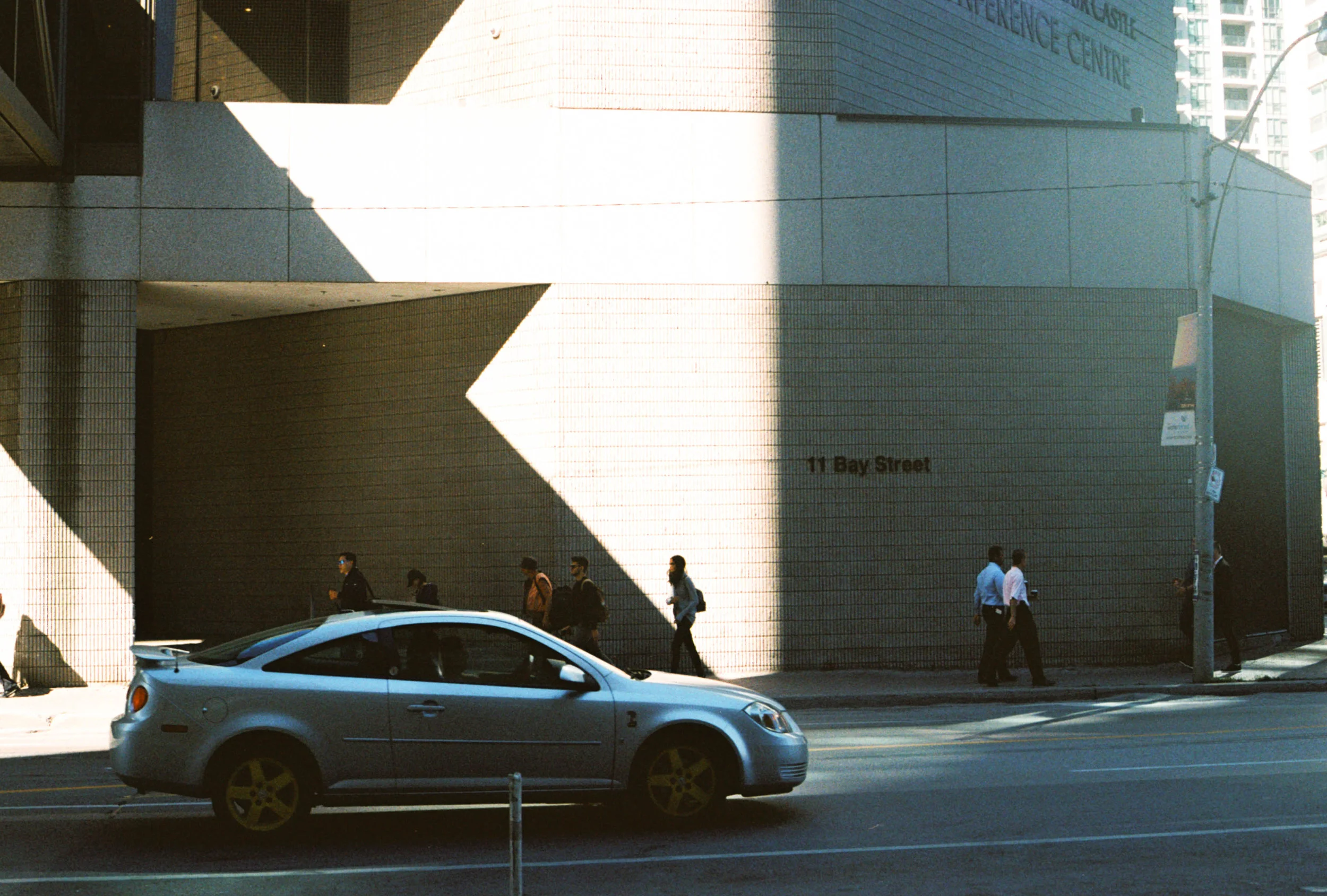 R1-00754-000A_0001 2.jpg