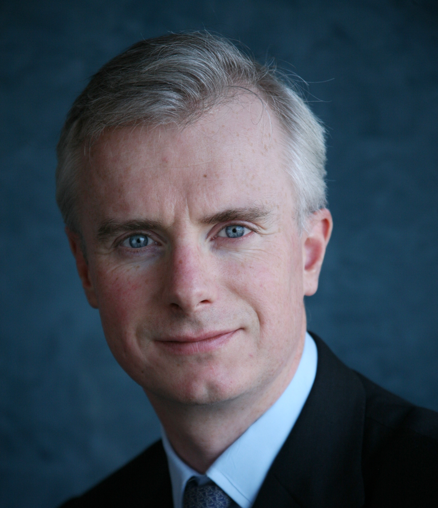 Michael O'Sullivan Michael is a Managing Director and Chief Investment Officer of Credit Suisse in their International Wealth Management (IWM) Division, based in Zurich. He is also an independent member of Ireland's National Economic Social Council. Michael has spent over 10 years in the industry as a global strategist, and has taught finance at both Princeton and Oxford Universities. He was a Rhodes Scholar, and holds an MPhil and DPhil from Oxford University.