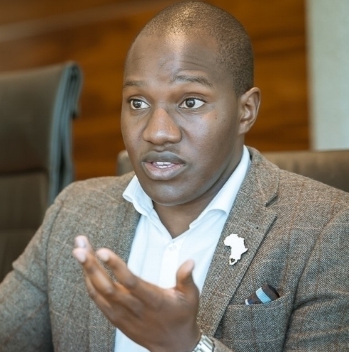 Melvyn Lubega Melvyn Lubega is head of partnerships and business development at GO1. He joined fellow Rhodes Scholar Andrew Barnes in building GO1 during their studies at Oxford. Following their studies, GO1 went through Y-Combinator at which point Melvyn as head of sales built and scaled the sales function to generate +$1m in recurring revenue. Two years on, GO1 currently has teams in six countries, serving over 500,000 users. Prior to Oxford, Melvyn worked at the Boston Consulting Group and Goldman Sachs.