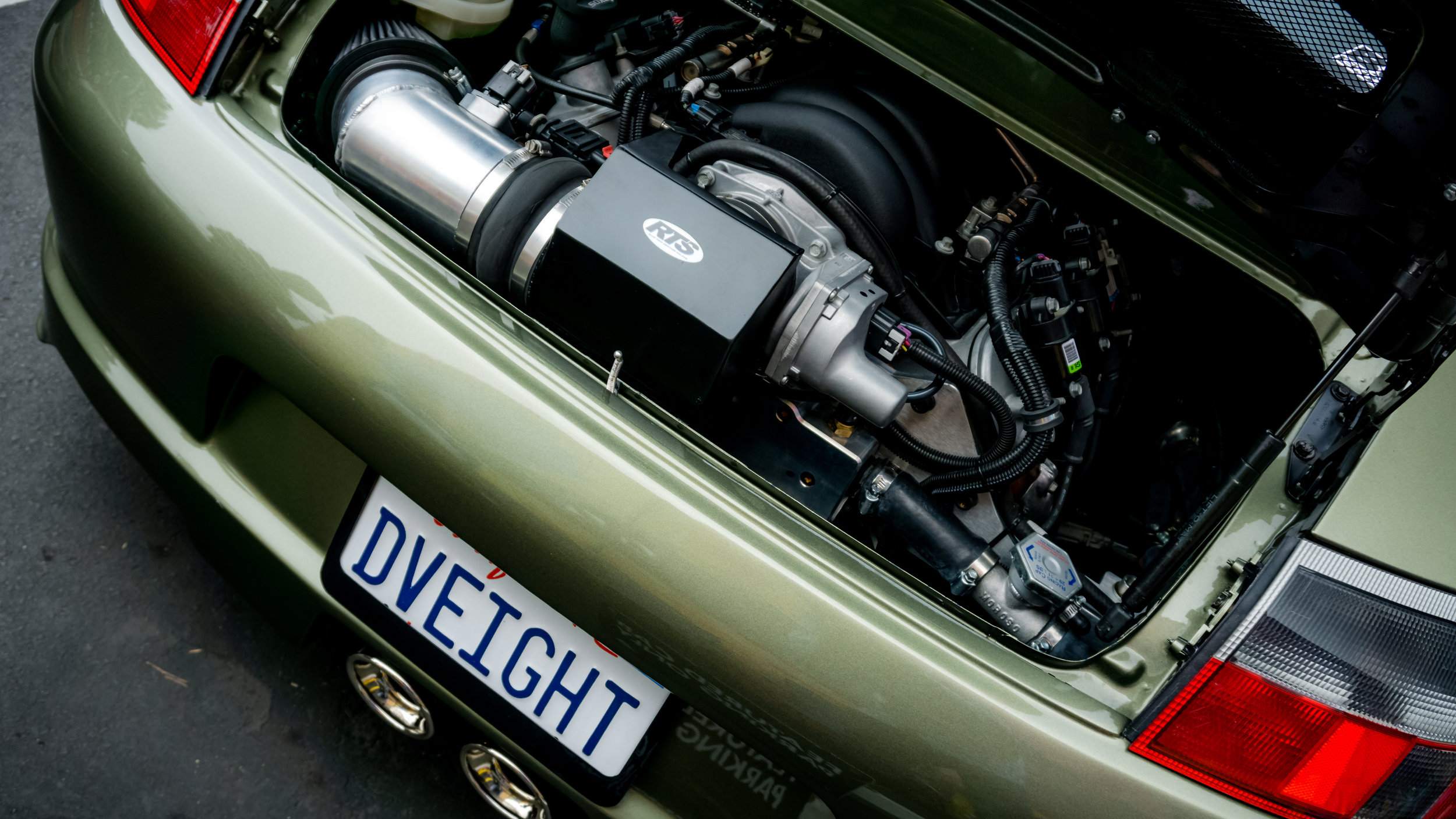 CNCPics_Porsche_911DV8_Engine.jpg