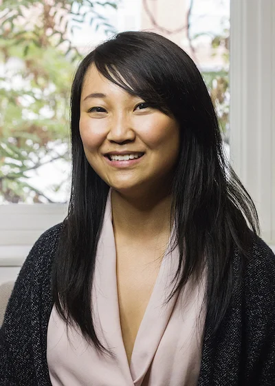 Vivian Zhang, Clinical Therapist