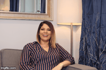 ☝🏼Learn more about Sara by clicking here !