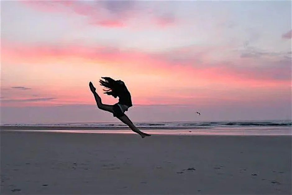 [In-Studio]  Embodied Renewal: Movement Practice for the New Year