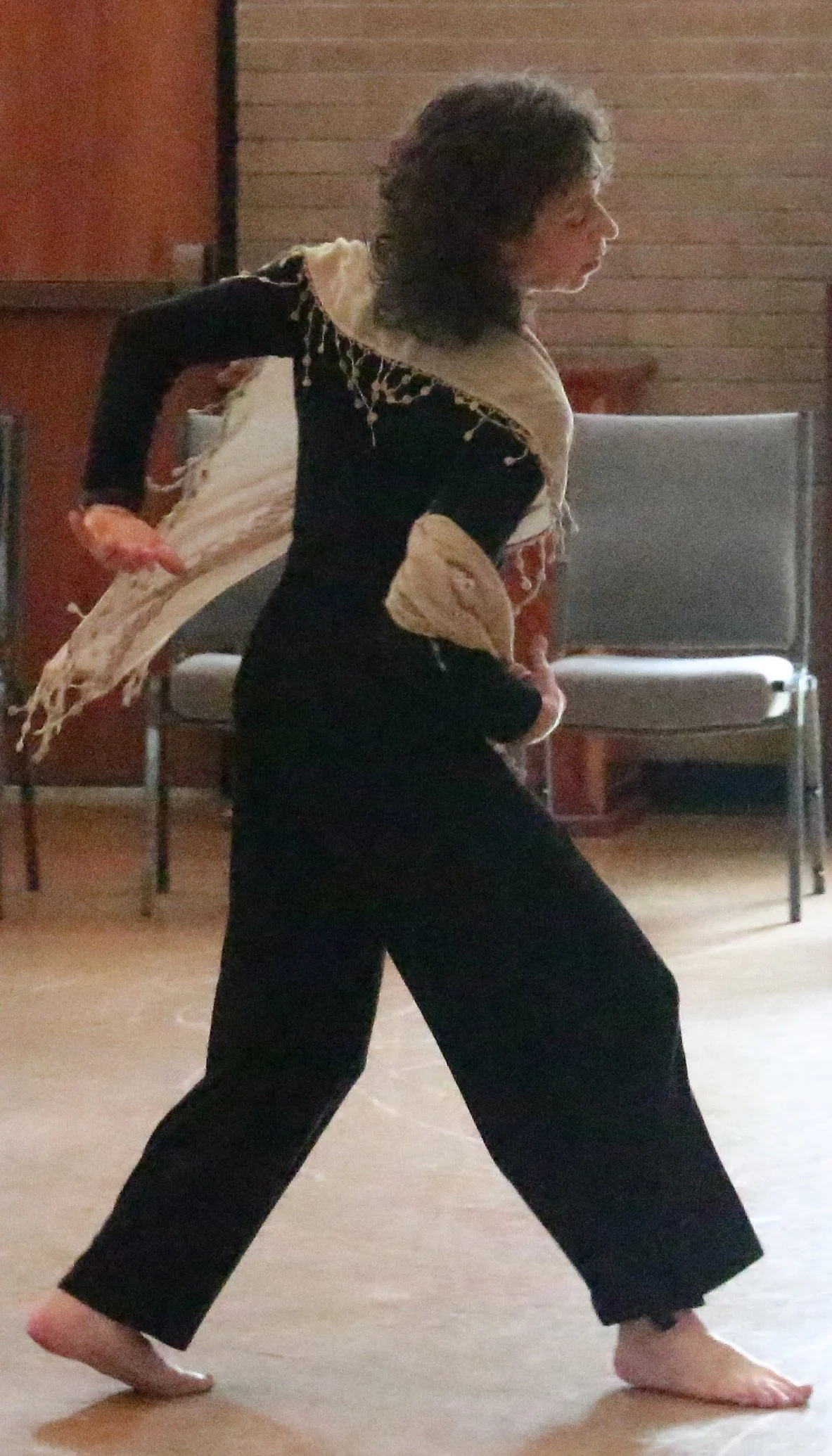 Idelle In Motion w: Scarf.JPG