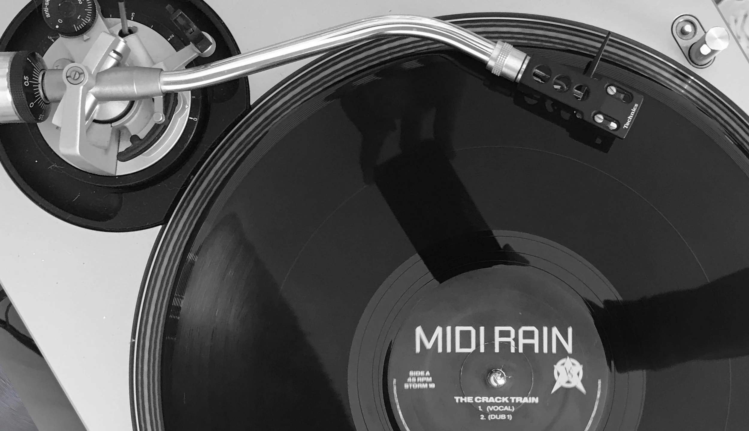 midi-rain-deep-house-classic-john-rocca-5.jpg