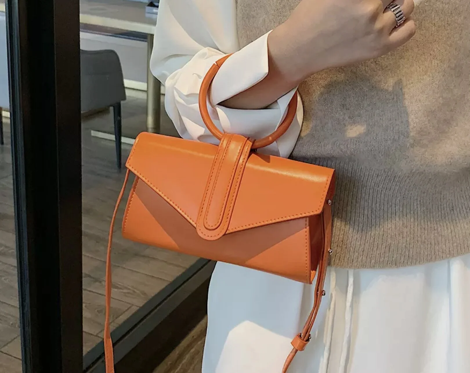 D9785A77-F45D-4F67-A392-C937FBA1F156