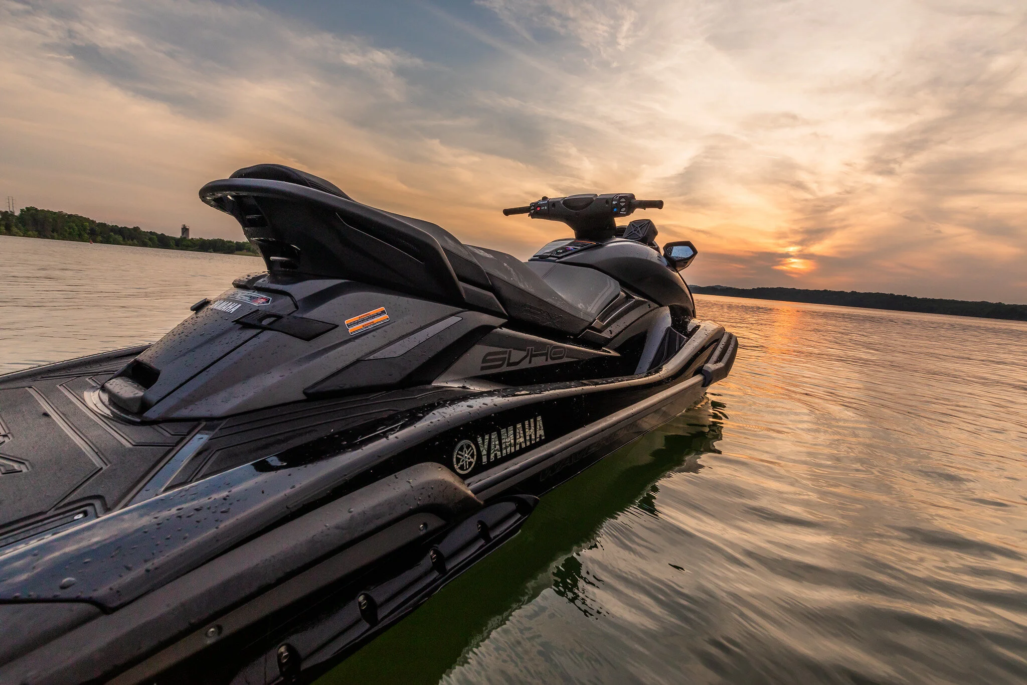 Yamaha_2020_Yamaha_FX_SVHO_WaveRunner.jpg