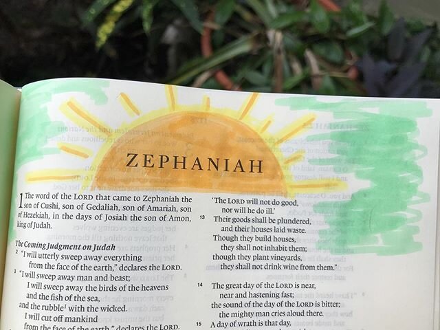 Just felt like a little watercolour in my Bible today!

#BibleJournaling #Bible #Zephaniah #Sun #Sunshine #BibleJournalingCommunity #Watercolour #Watercolor