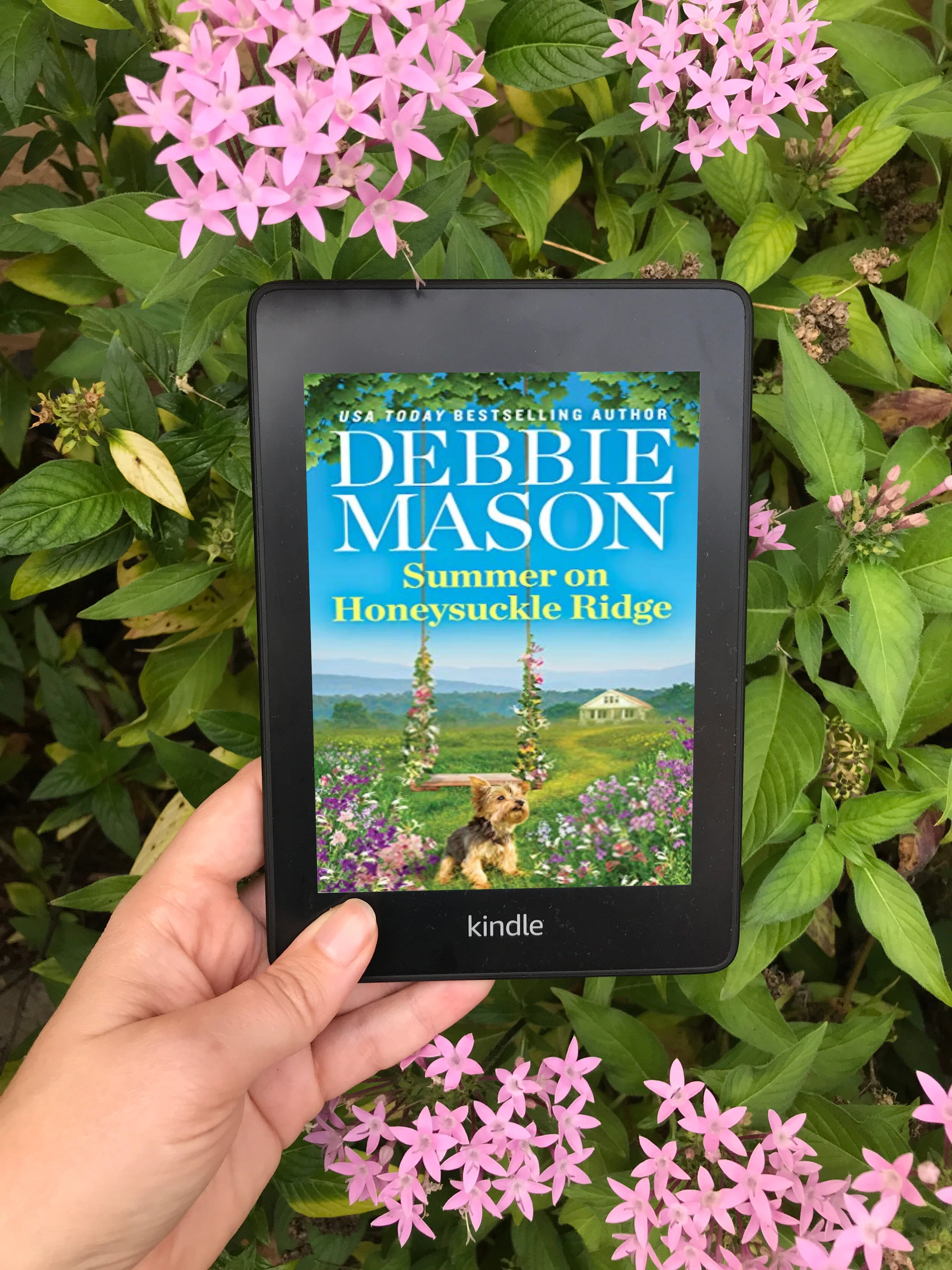 Summer on Honeysuckle Ridge by Debbie Mason Book Review