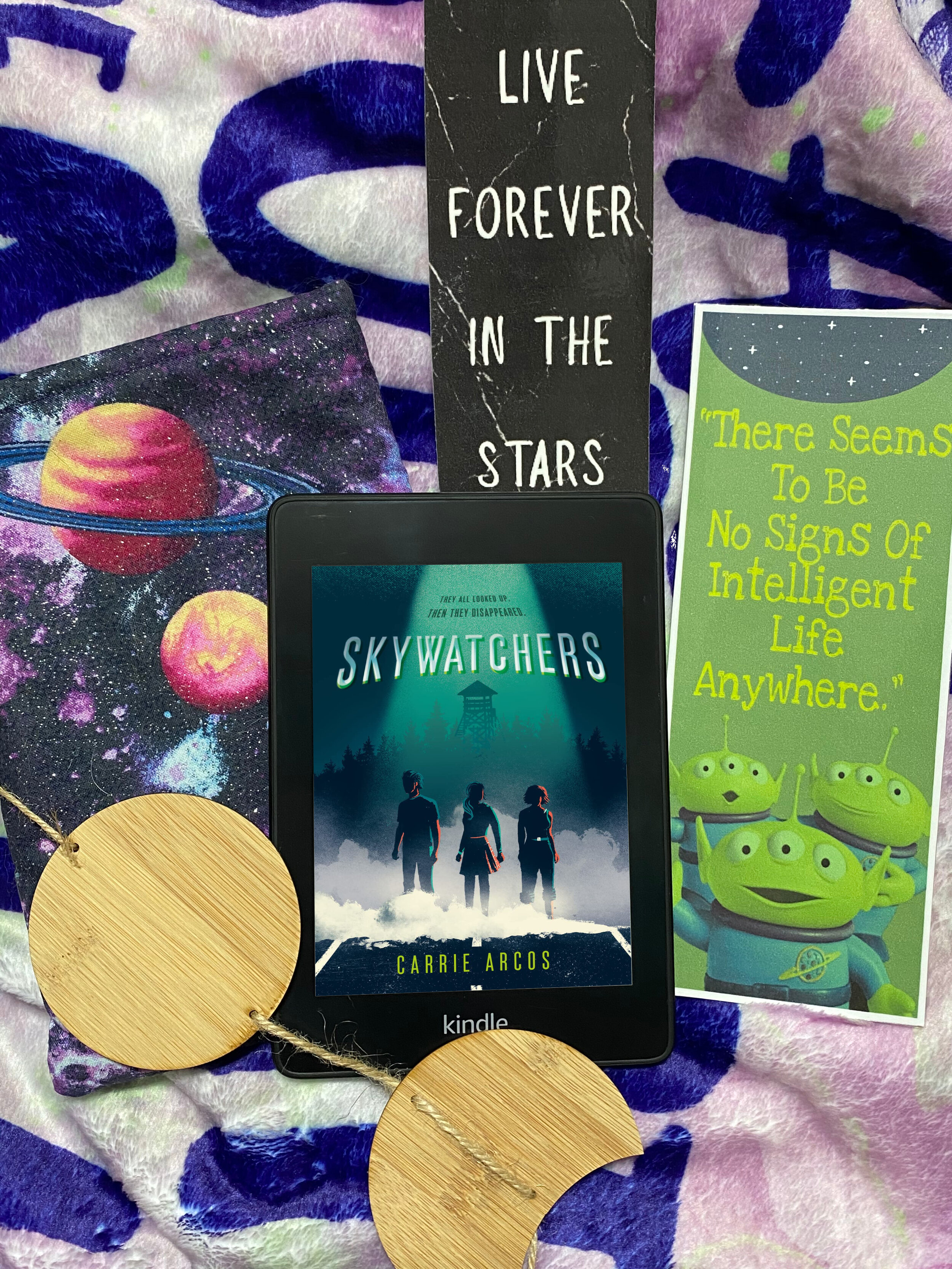 Skywatchers by Carrie Arcos Book Review