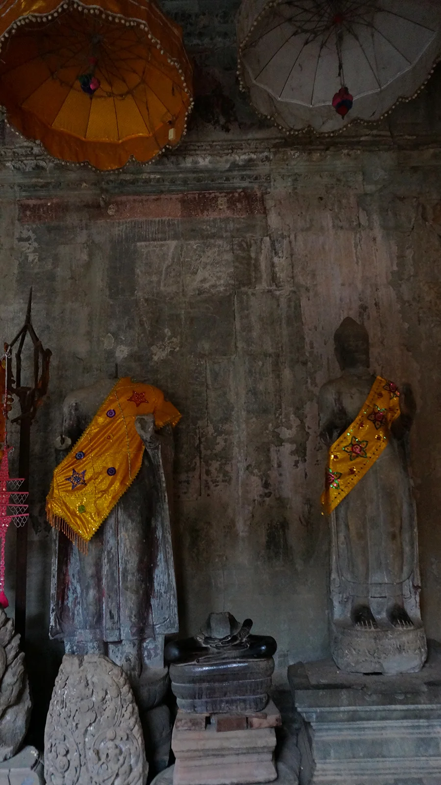 Ape_Bleakney_Cambodia_DSC03073x.jpg