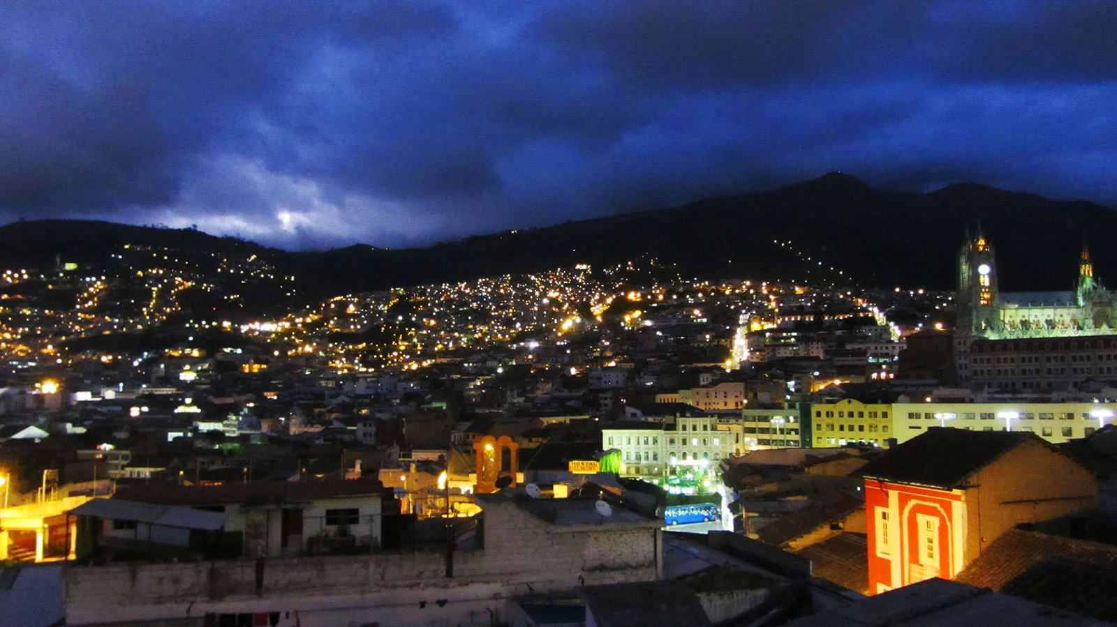 Ape_Bleakney_Quito_IMG_4529x.jpg