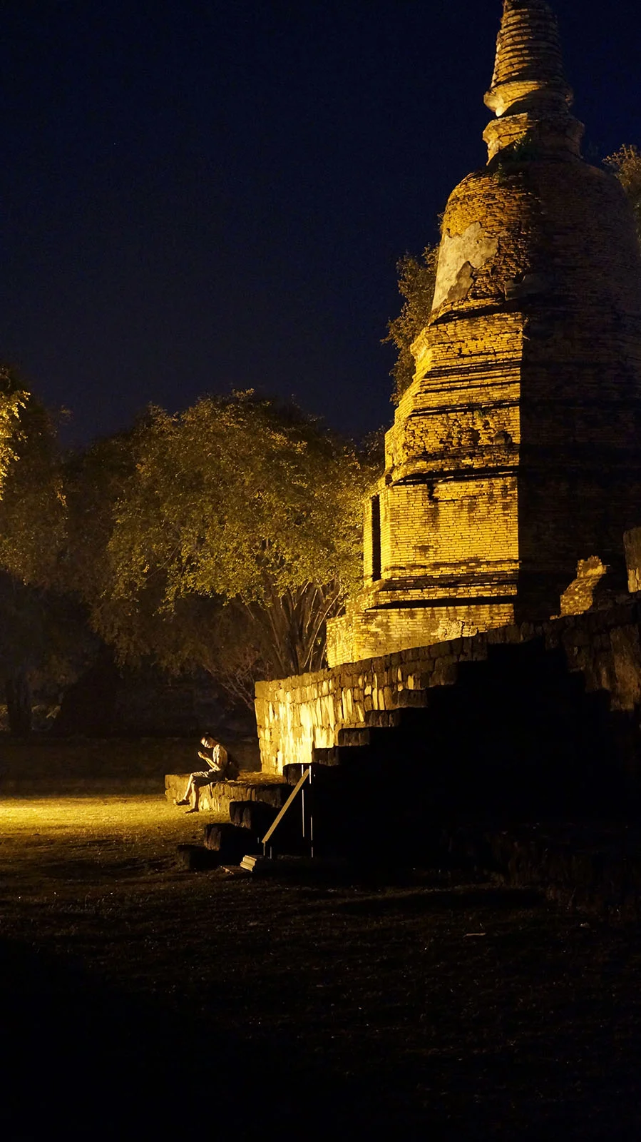 Ape_Bleakney_Thailand_DSC01897x.jpg
