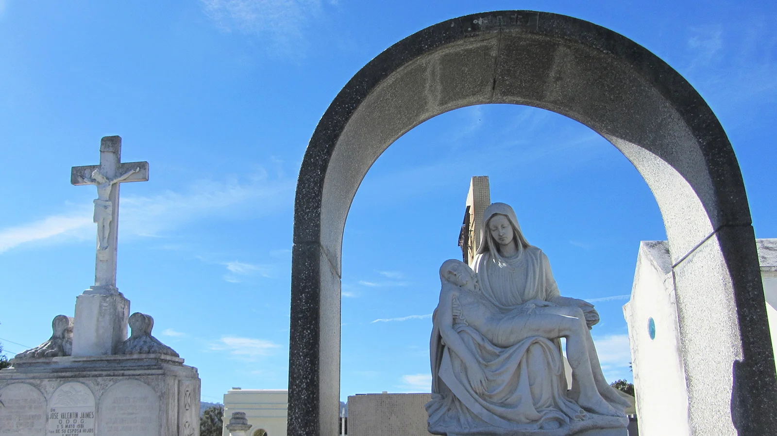 Ape_Bleakney_ElSalvador_IMG_2193x.jpg