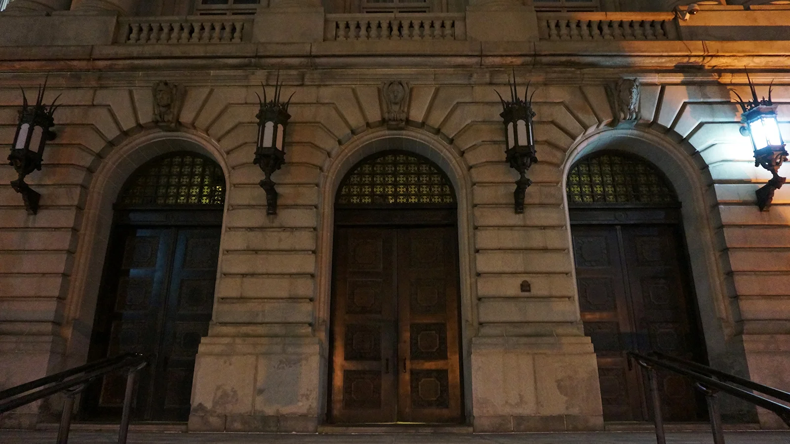 Ape_Bleakney_Cleveland_E_DSC02715x.jpg