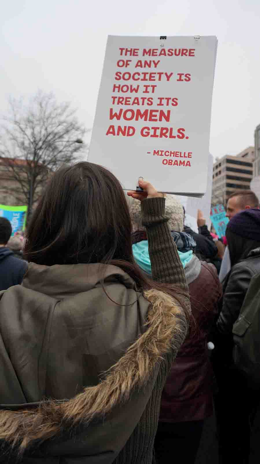 Ape_Bleakney_Women'sMarchPosters_DSC08633.JPG