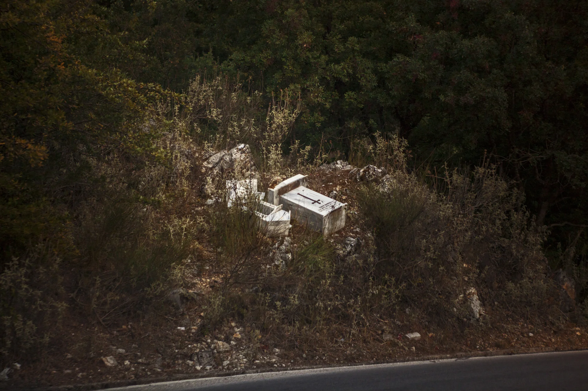 sarande86.jpg