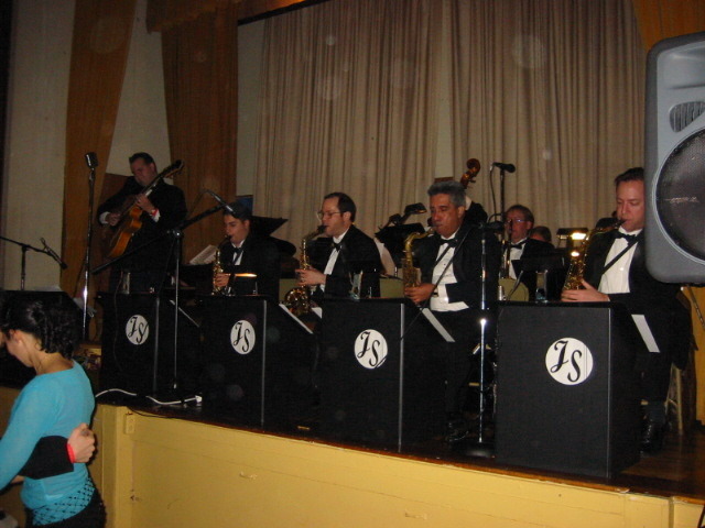 104-0439_img.jpg