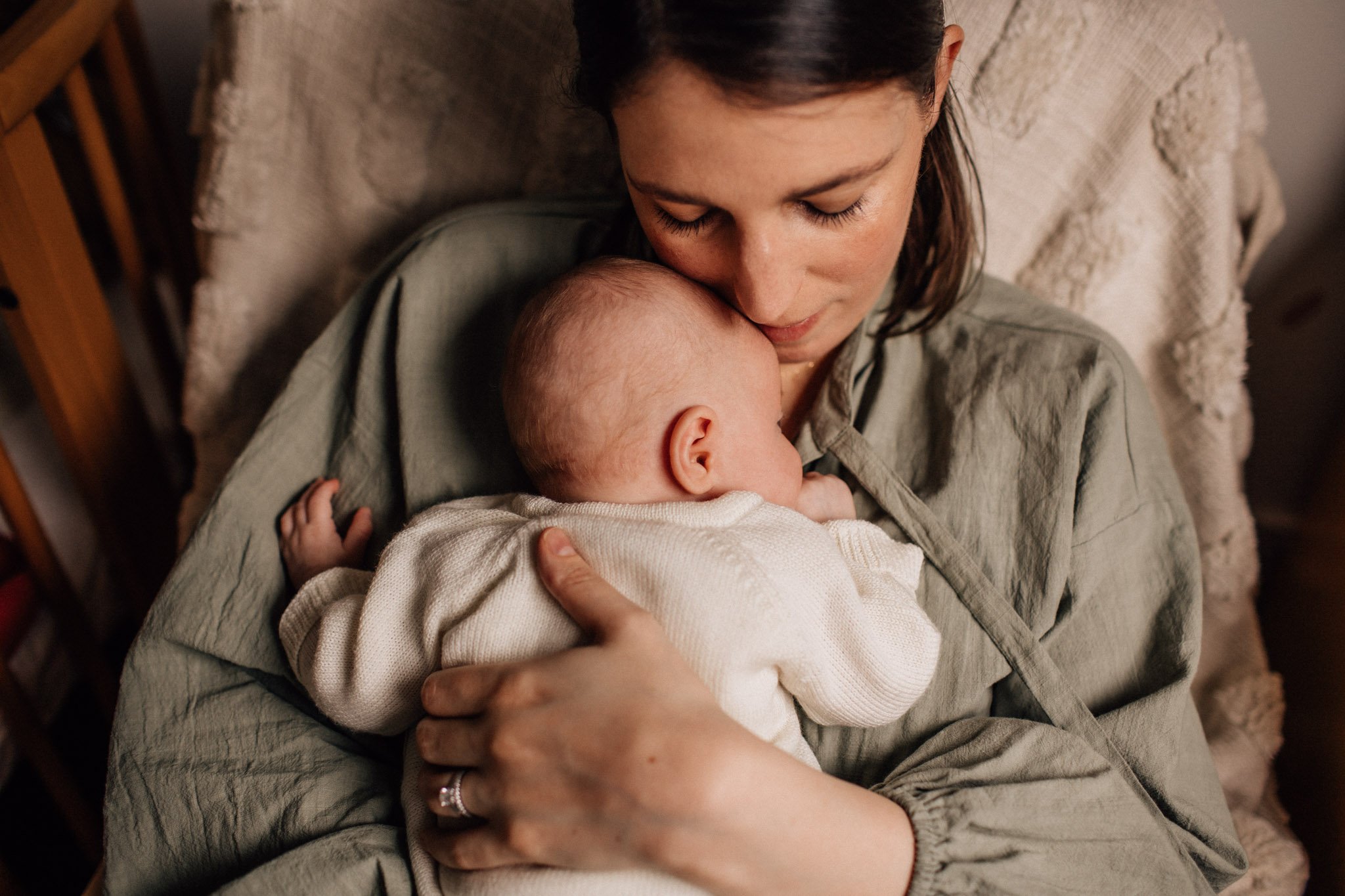 geelong-newborn-photographer-mother-and-infant-II.jpg