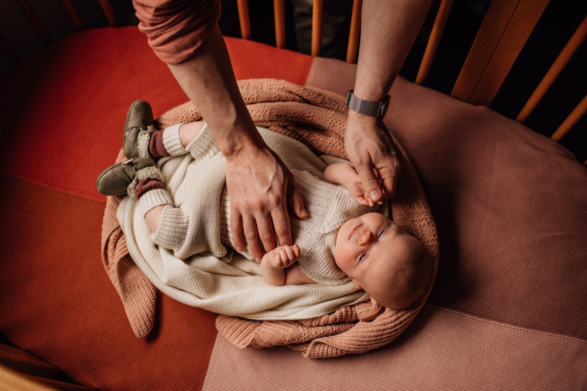 geelong-newborn-photographer-smiling-infant.jpg