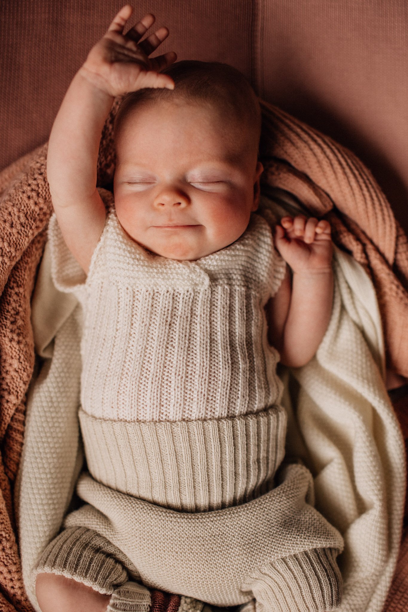 geelong-newborn-photographer-stretching-infant.jpg