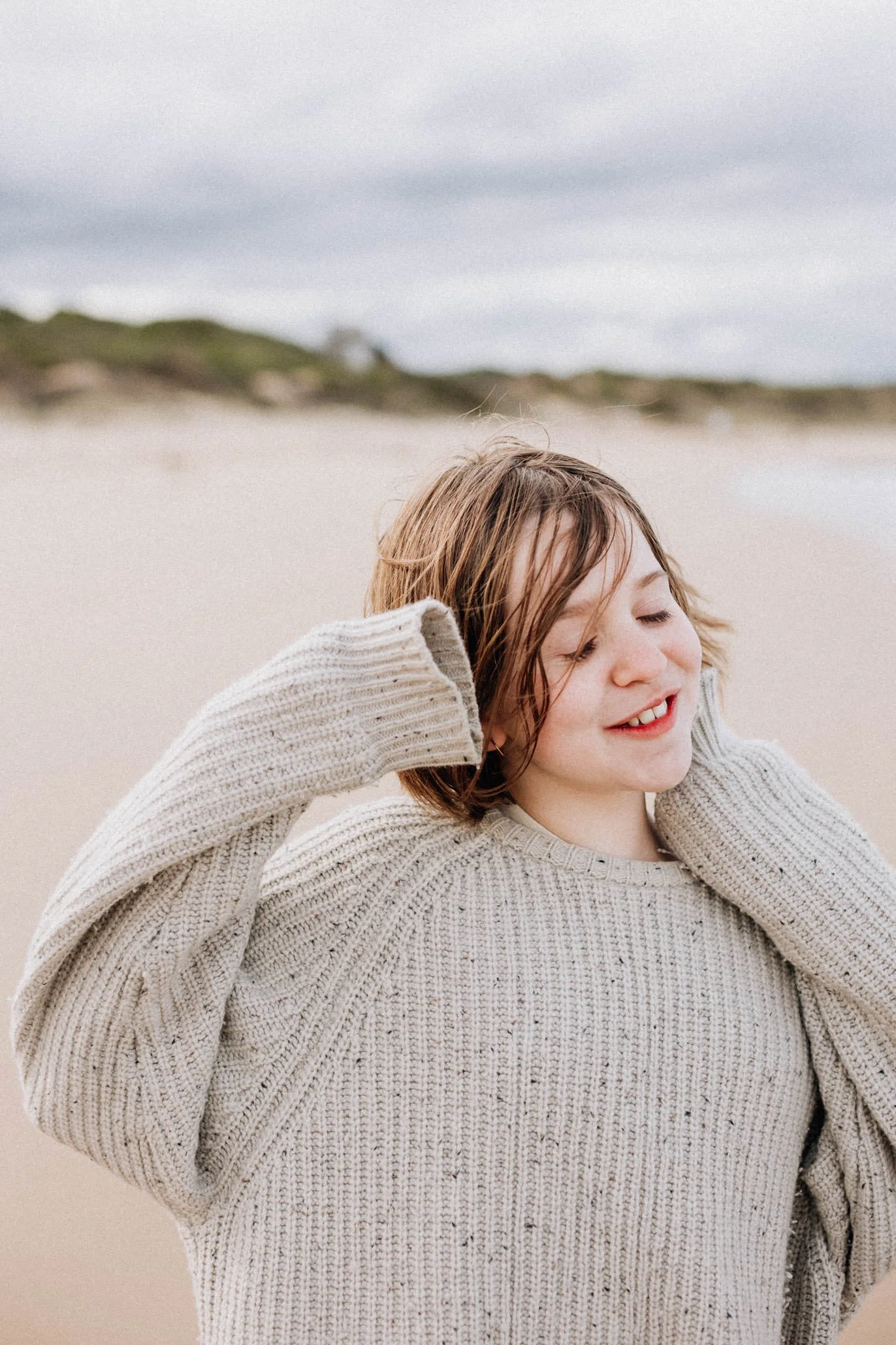 geelong photography girl on beach.jpg