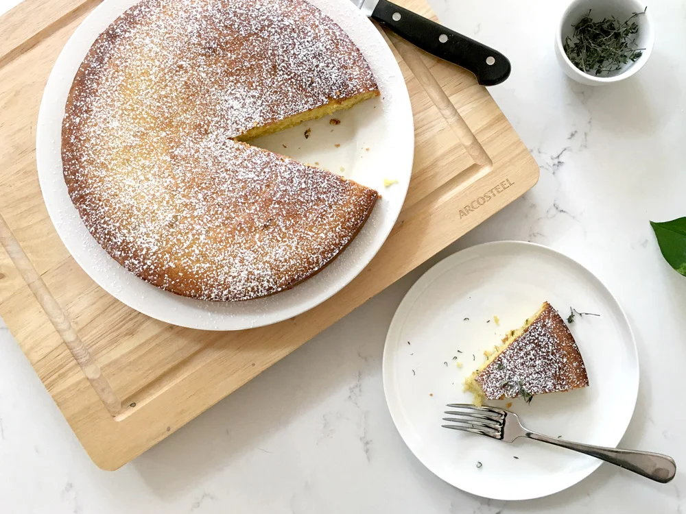 Olive Oil, Lemon, Almond and Yoghurt Cake