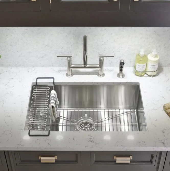 The Kitchen Remodel Countertop Advice You Should Never Take