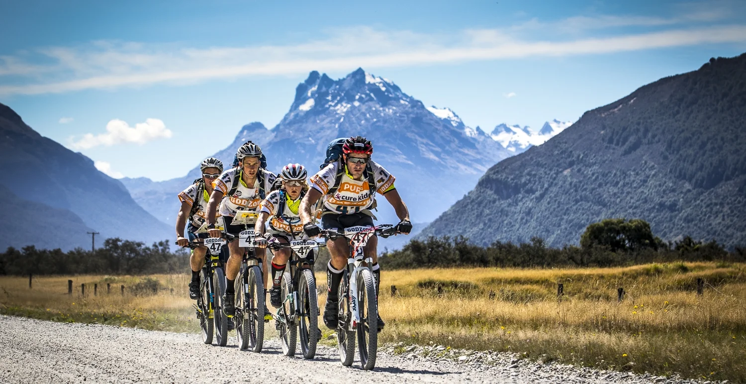 A team approaching Queenstown in GodZone 2017