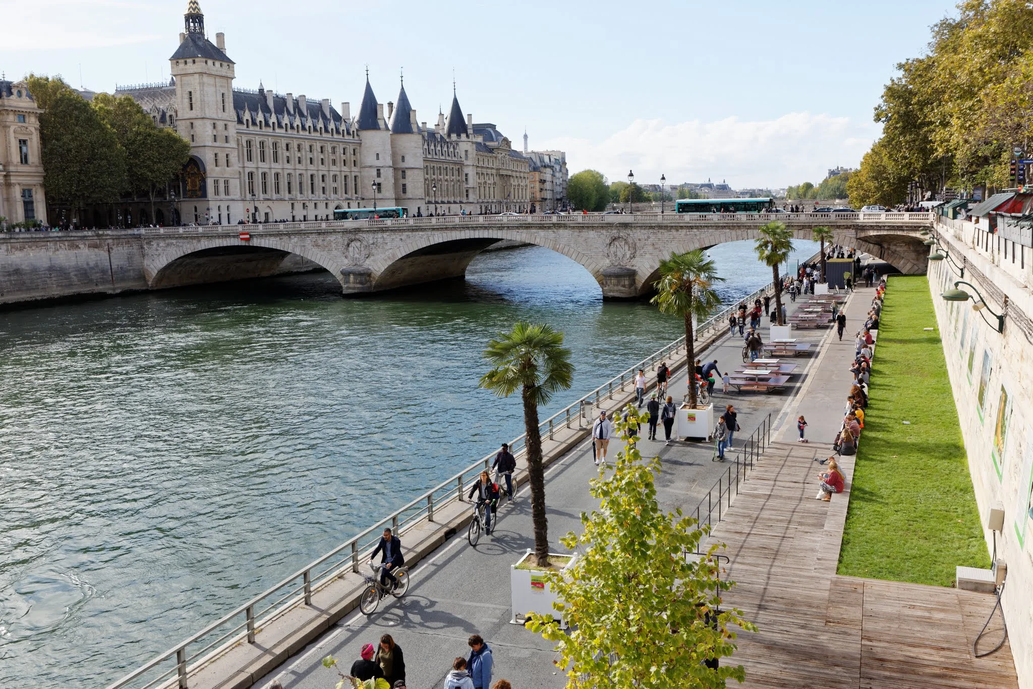  Les Berges de Seine à Paris 