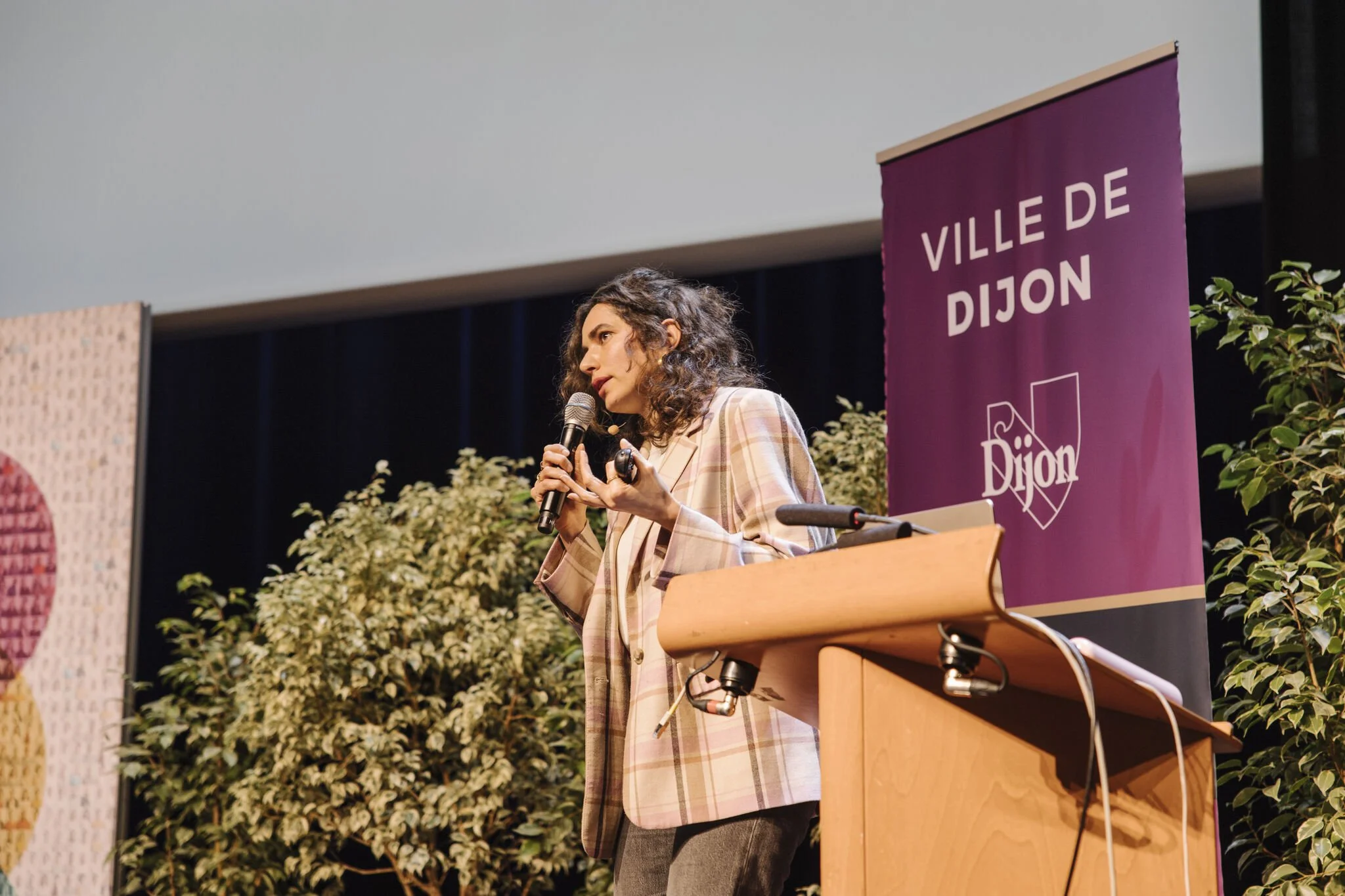 01.25 / Conférence sur la cohésion sociale pour la Ville de Dijon