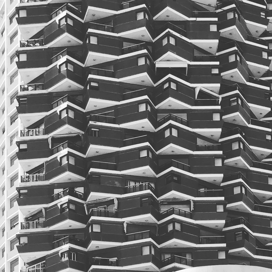 DIZENGOFF TOWER / TLV