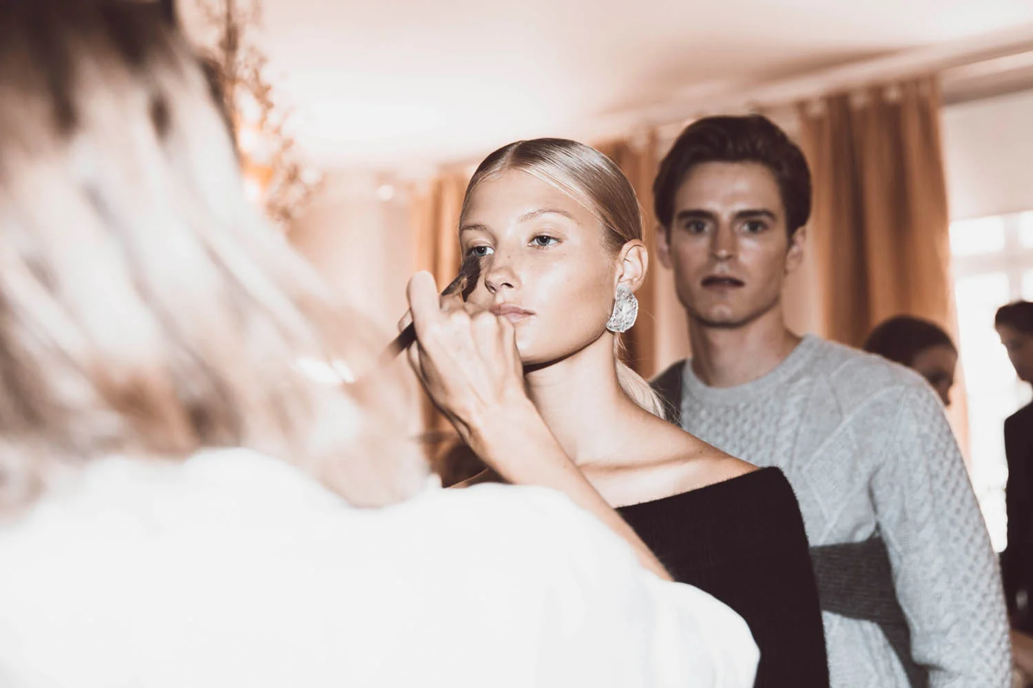 Fashion Week Stockholm Backstage Make up Model by Felicia Masalla for Stylein M Sahlberg Jewlery 