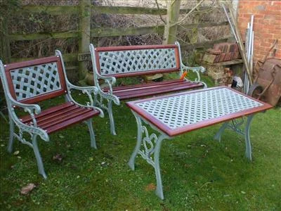 Garden Set in Sapele Hardwood - go to Gallery for larger photos