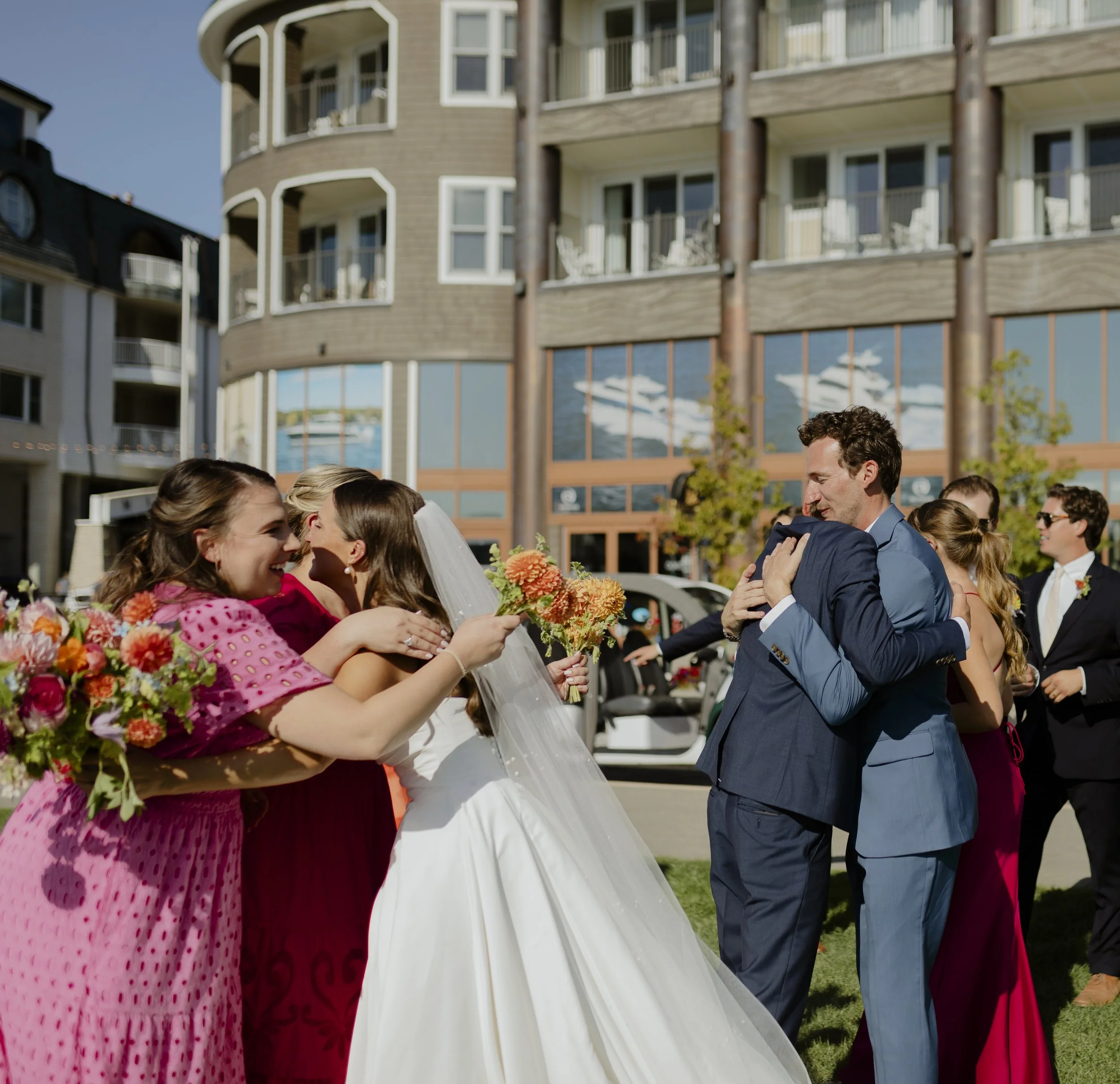 Michigan wedding photographer, documentary wedding photographer, candid wedding photos