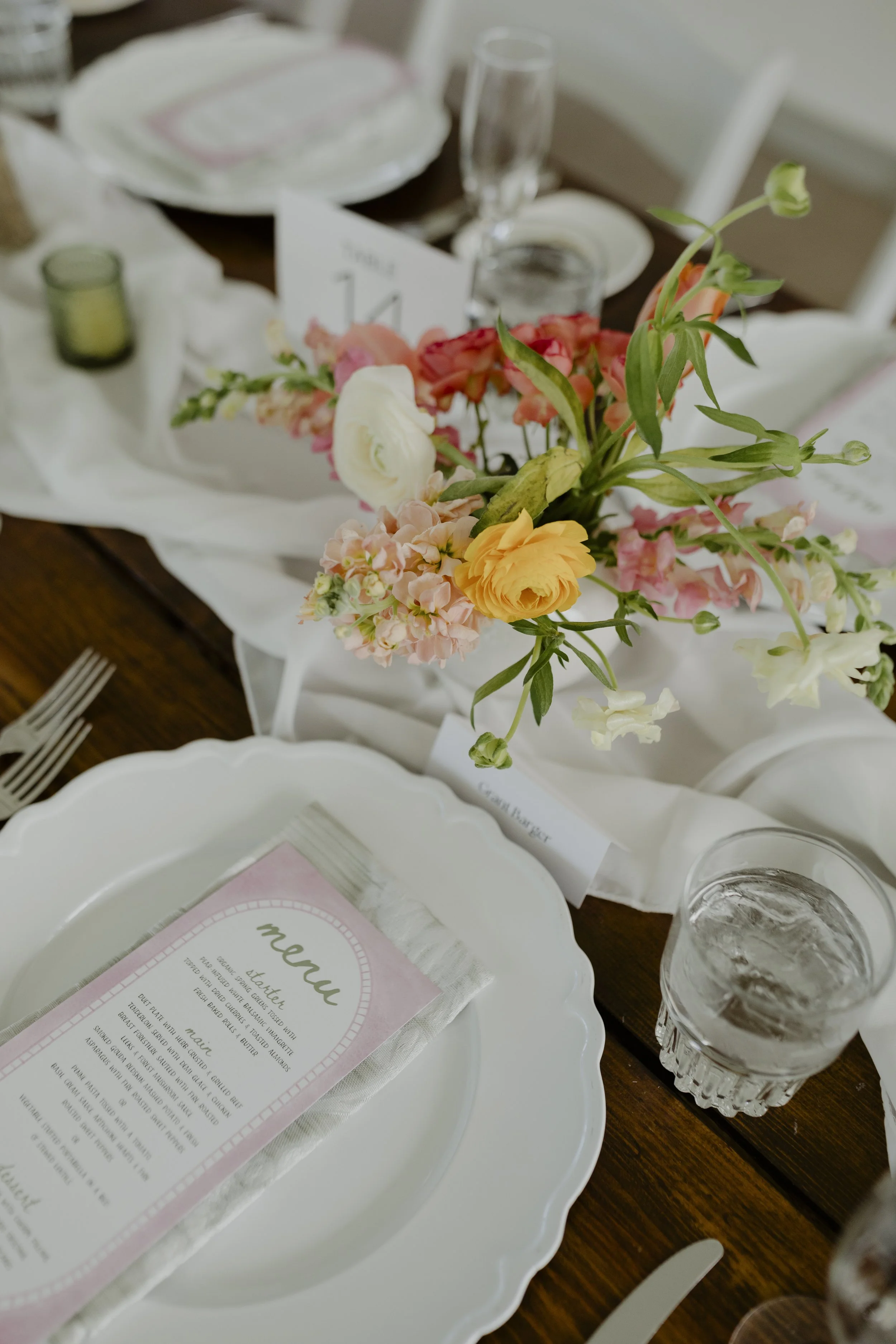 wedding reception details, wedding table decor, wedding florals, spring wedding