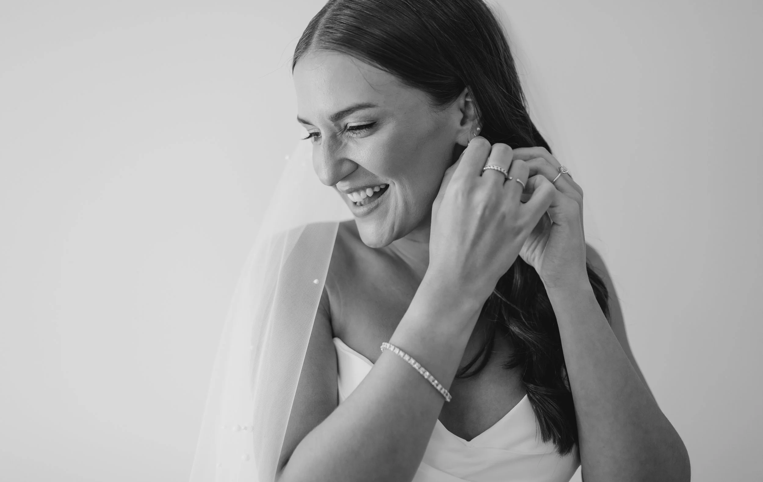 michigan wedding photographer, northern michigan wedding photographer, bridal portraits, black and white wedding photos, wedding photo inspo, getting ready photos