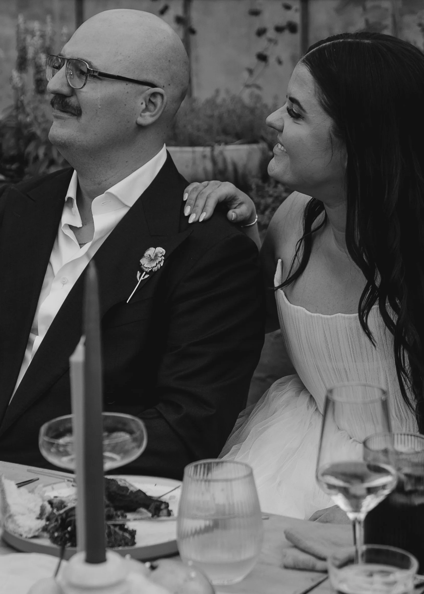 photojournalistic wedding photographer, emotional wedding photos