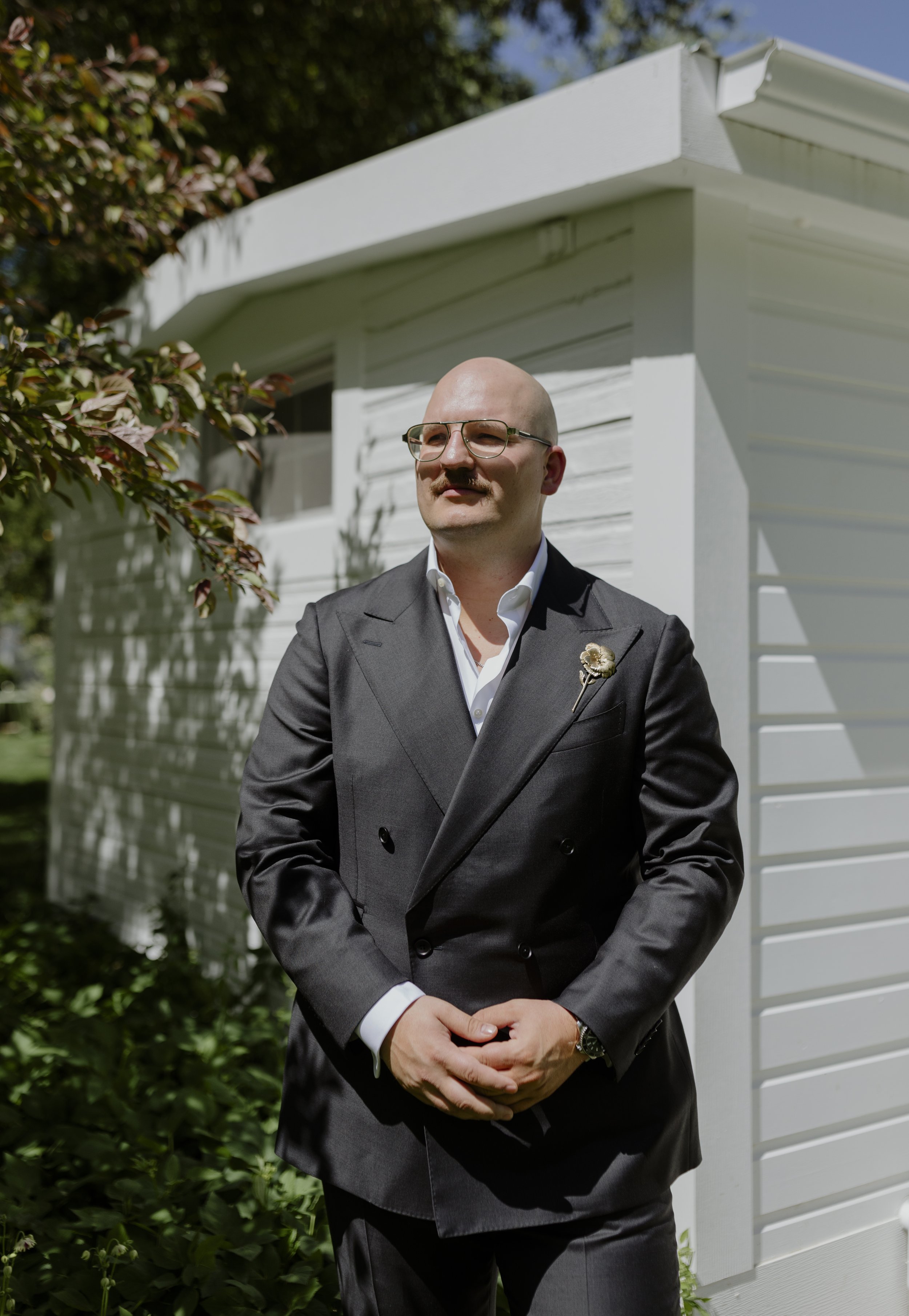 michigan wedding photographer, Grand Rapids wedding photographer, groom portraits, wedding portraits