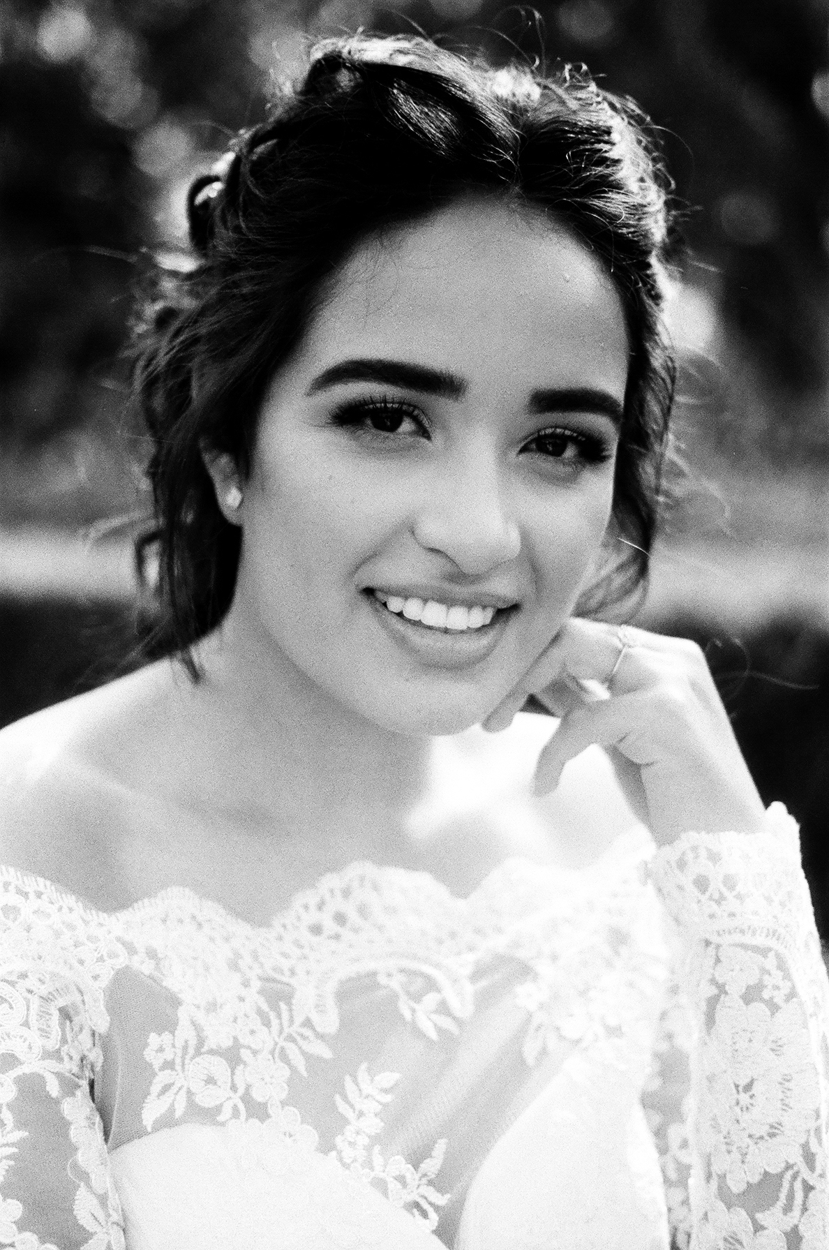  black and white 35mm film Portrait of the bride in her wedding dress Before the ceremony taken by Joseph Barber wedding photography newport beach