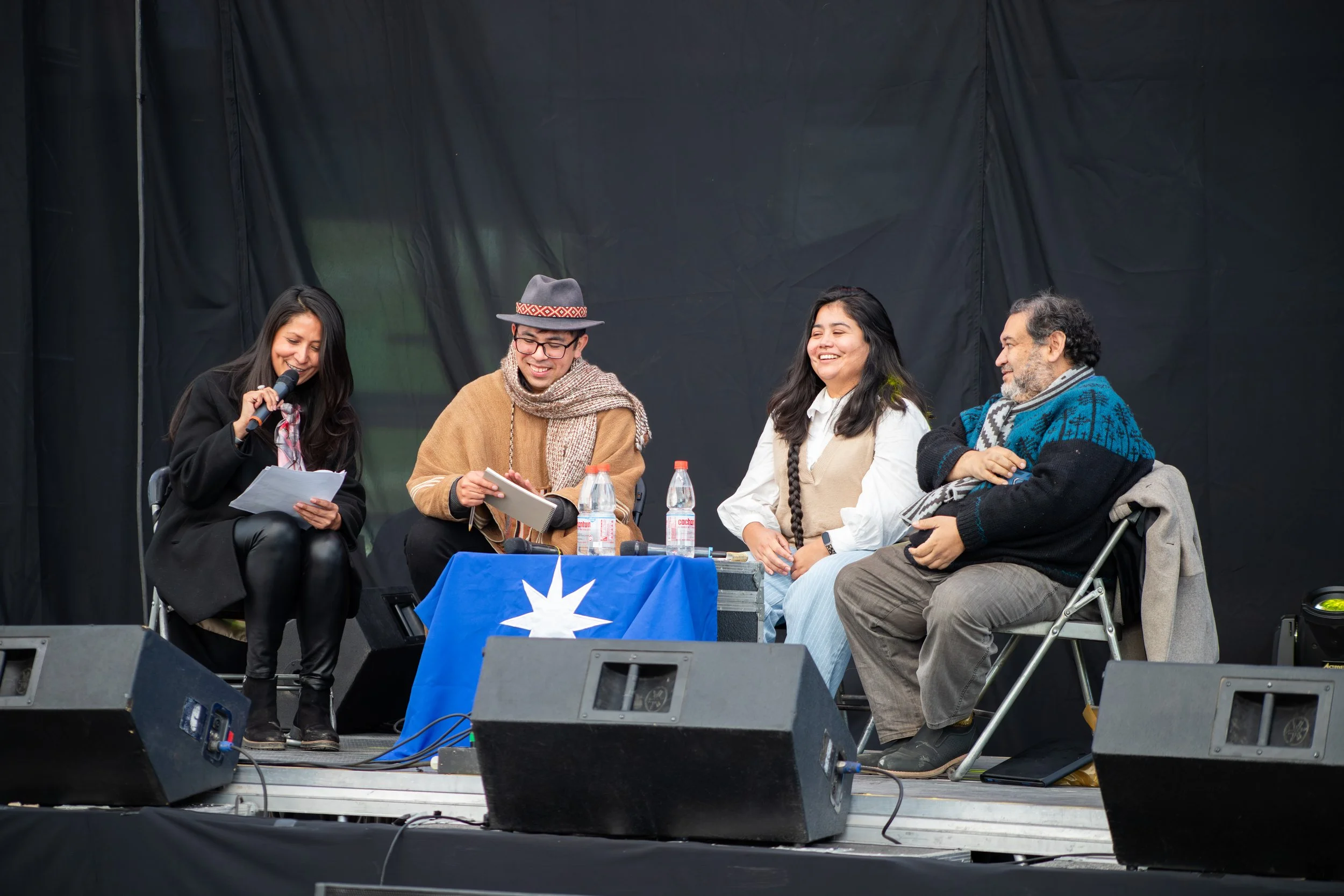 La Presidenta y Directora Ejecutiva de nuestra ONG participó en un Conversatorio sobre "los Desafíos actuales de la Política Indígena", celebrado en Santiago de Chile.