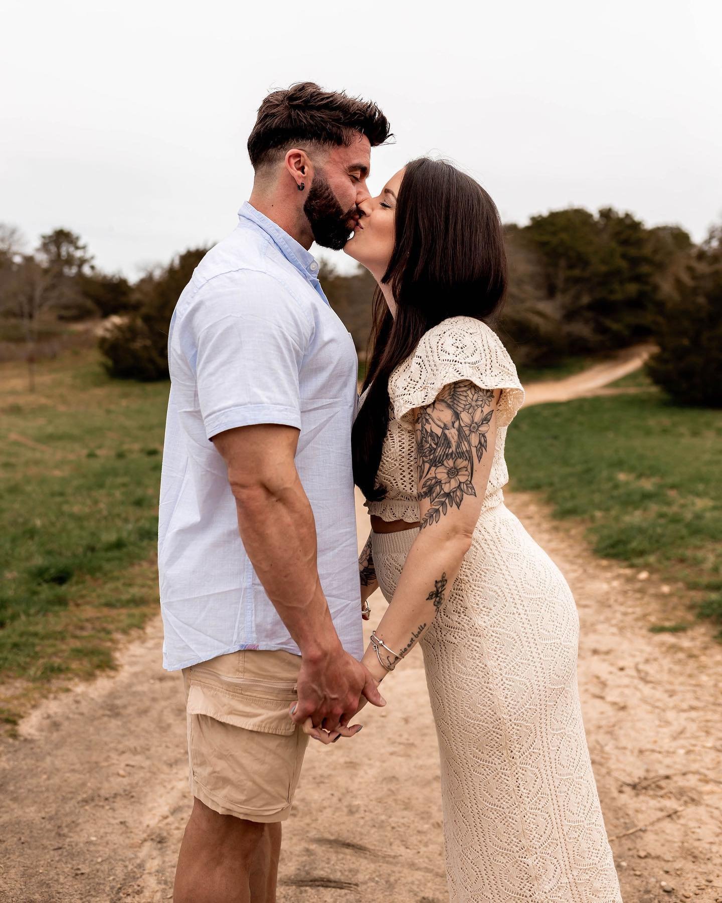 So excited for these two 🤍 They will be welcoming a baby boy this fall!