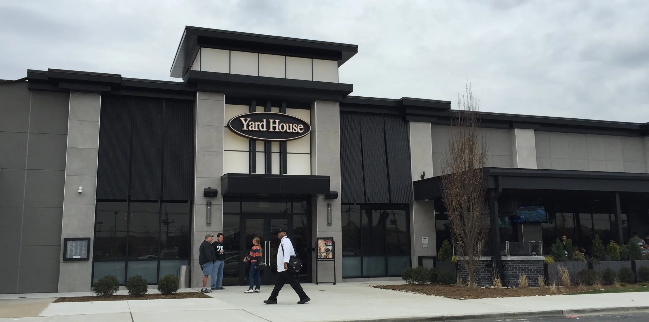 The Yard House in Moorestown NJ. DRUNK!