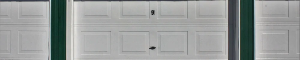 Locker straight on.JPG