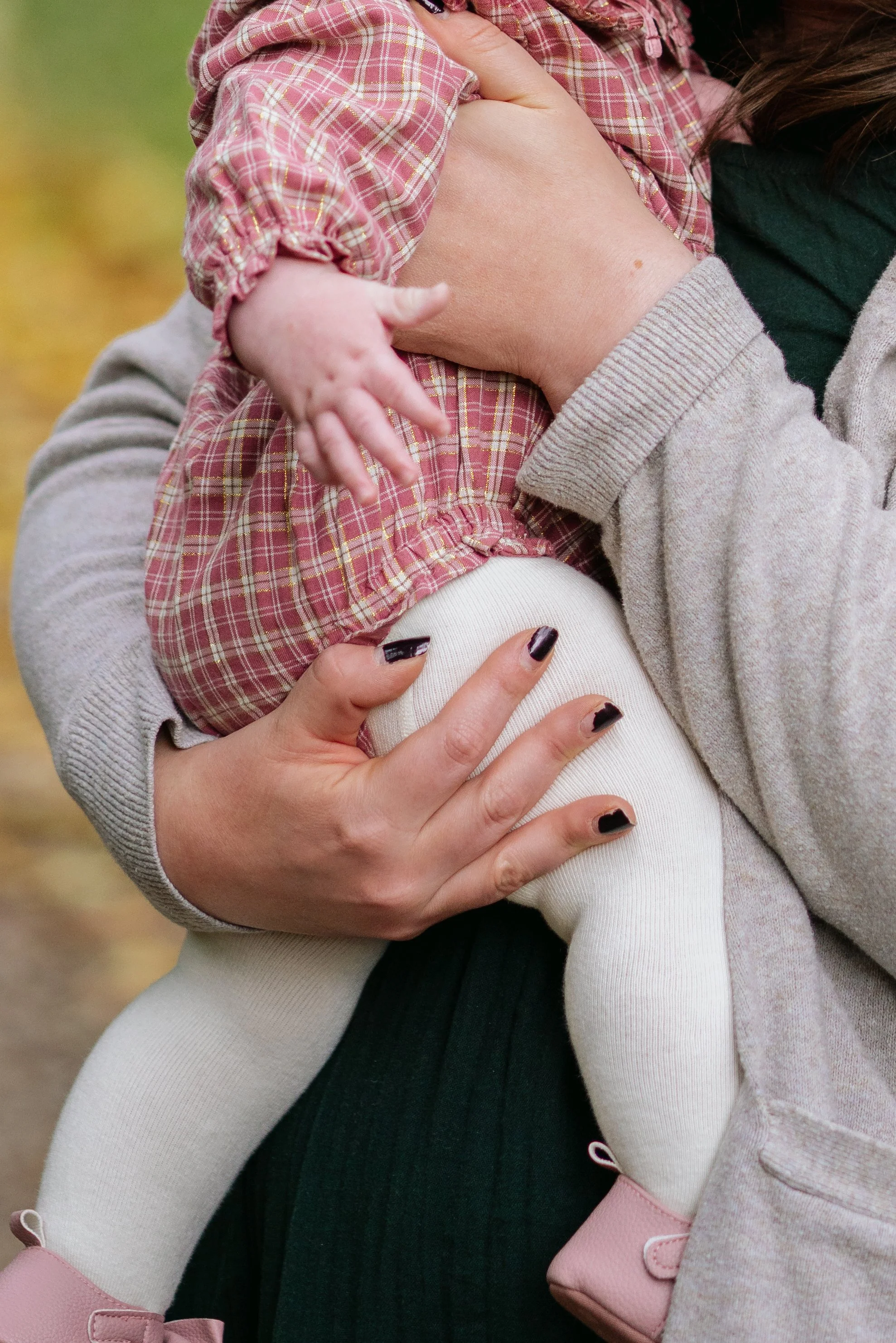 Tobian Family_Fall 2025-57.jpg