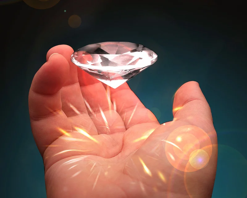 diamandhand-cut-2.jpg