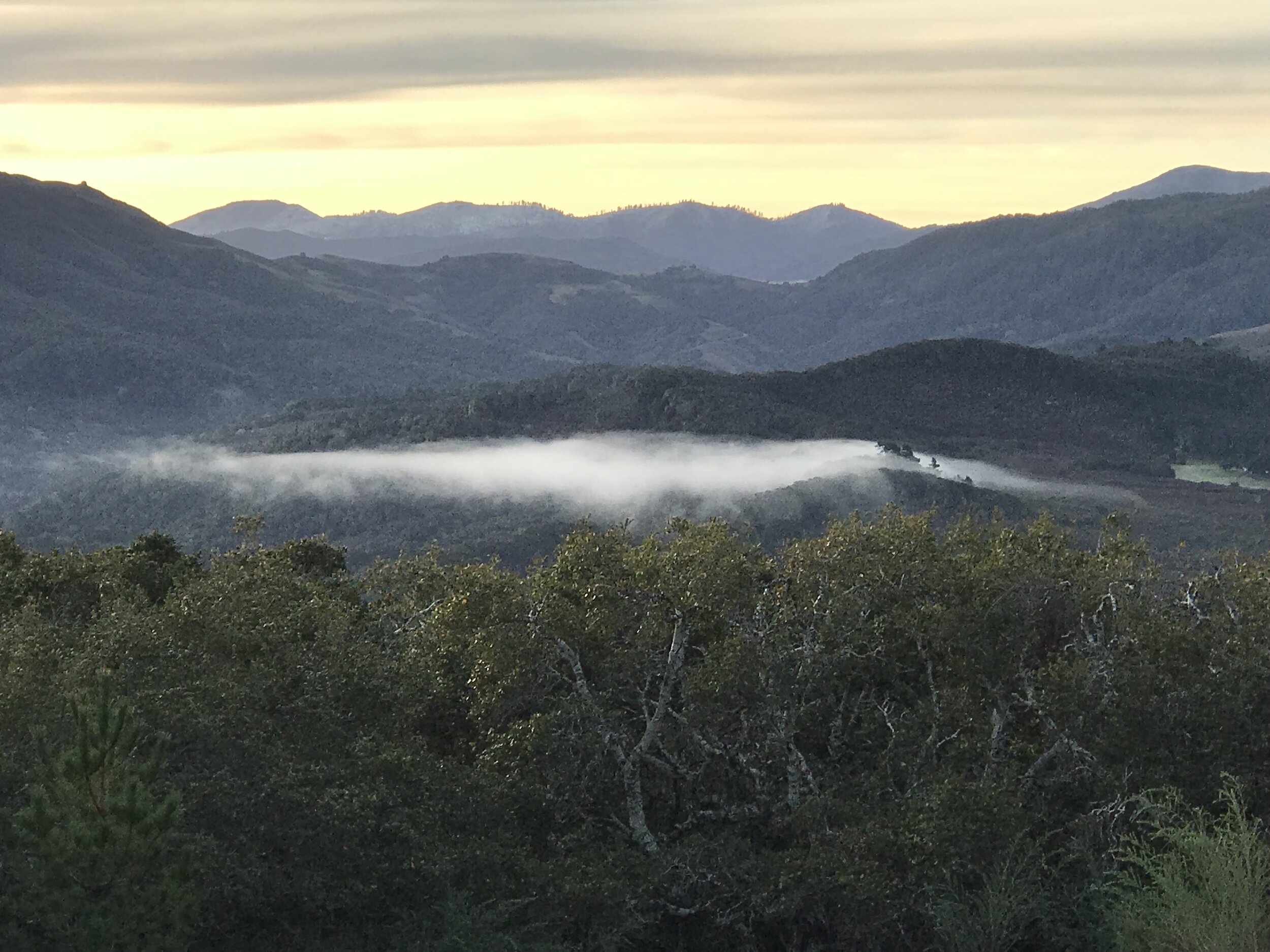 Mountains_Cloud_Wisps.jpg